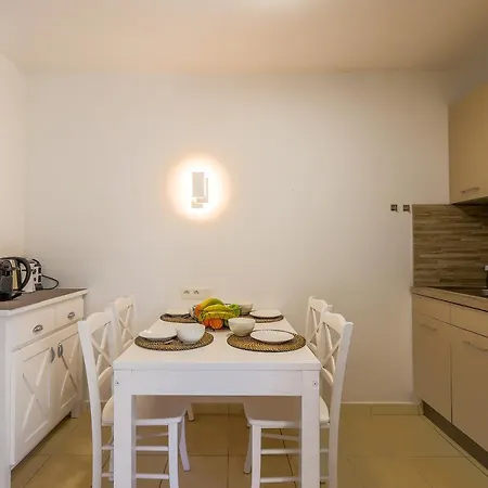 Maisonnette Lozari 4 Pers Proche L'ile Rousse *