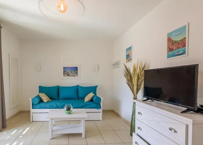 Maisonnette Lozari 4 Pers Proche L'ile Rousse Сasa de vacaciones *
