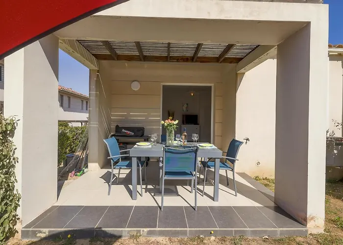 Maisonnette Lozari 4 Pers Proche L'ile Rousse Сasa de vacaciones *
